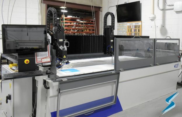 5-axis waterjet cutting machine